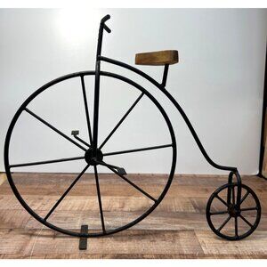 Metal Vintage Penny-Farthing Bicycle With Wooden Seat Decorative Iron Design